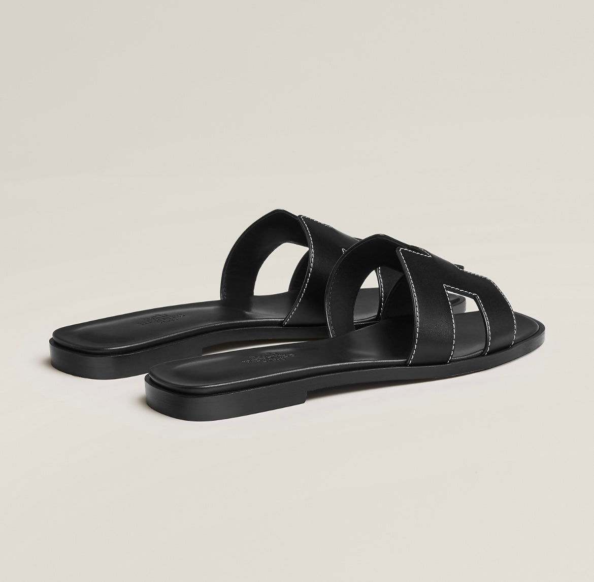 Oran sandal