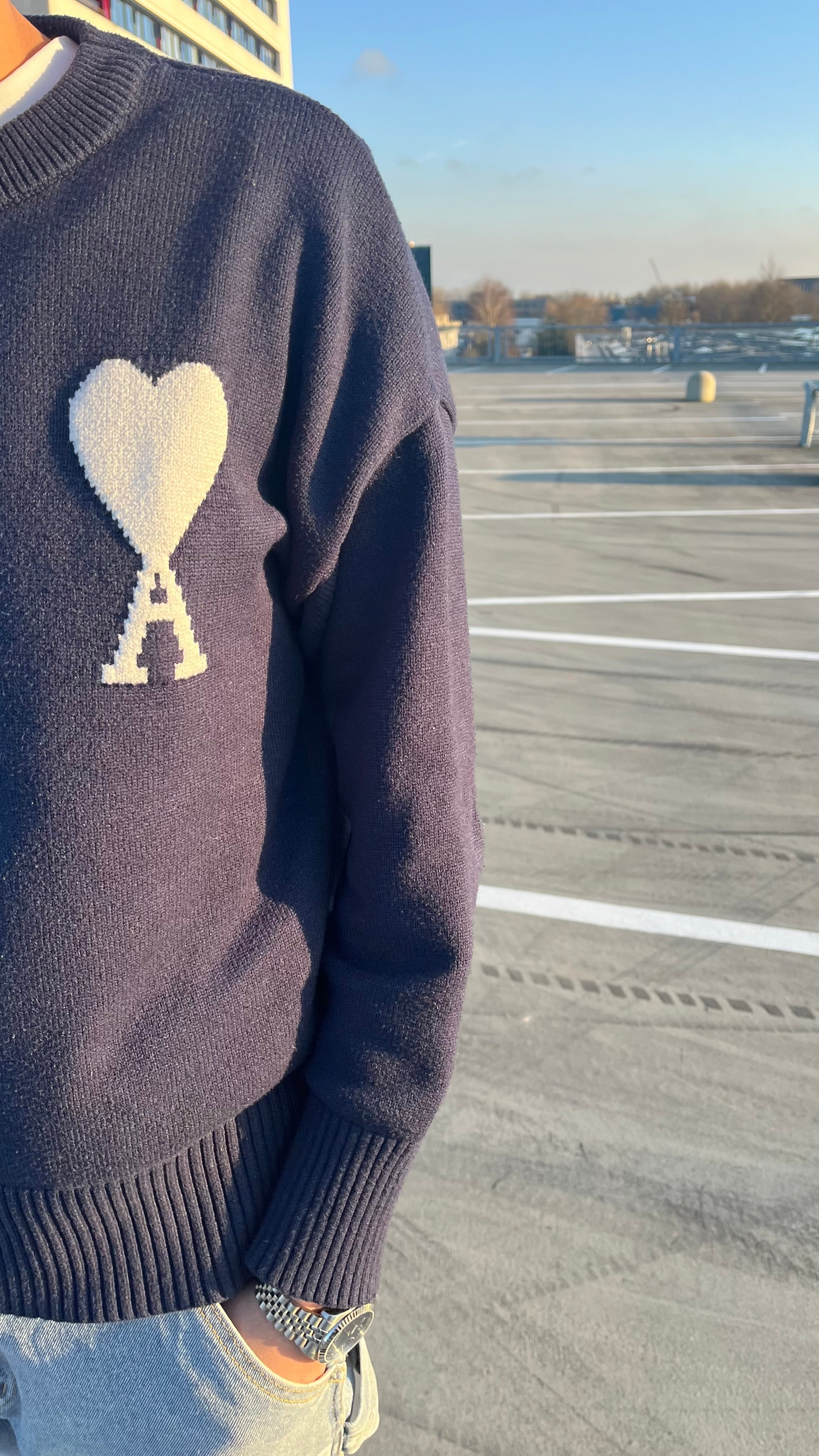 AMI - HJERTE SWEATER