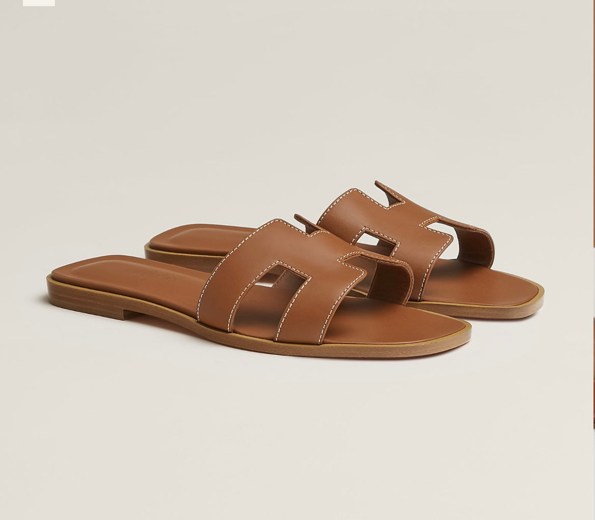 Oran sandal