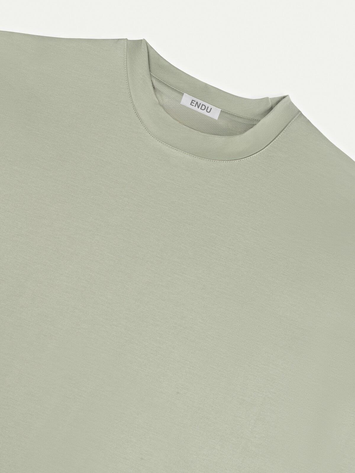 Essential Lux T-Shirt - Oliven